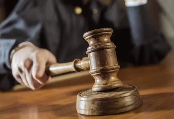 Генпрокуратура звернулася до ВРП через дії суддів під час розгляду питання арешту майна Ющенка