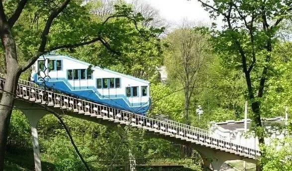 Завтра відновить роботу столичний фунікулер
