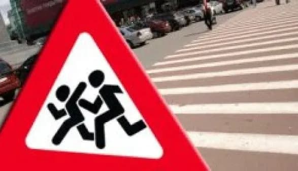 На Житомирщині 8-річний велосипедист потрапив під колеса "ЗІЛу"