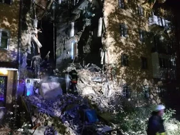 Обвалення житлового будинку у Дрогобичі: правоохоронці відкрили кримінальне провадження