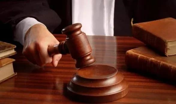 Троє службовців Донецького облавтодору підуть під суд