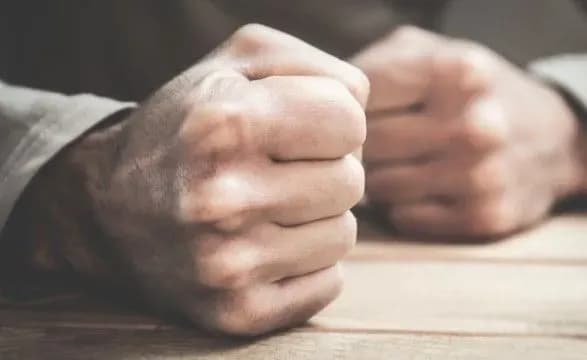 На Львівщині прокурор побив офіціанта