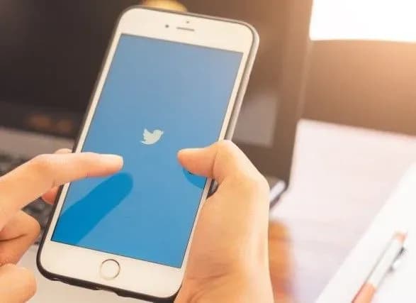 У роботі Twitter стався збій