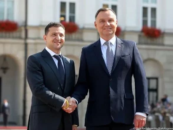 Політика санкцій проти Росії повинна бути продовжена - Дуда