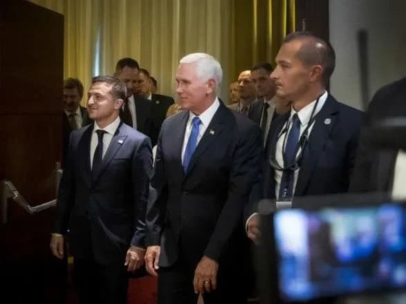 Повернення миру та зустріч із Трампом: стали відомі подробиці зустрічі Зеленського і Пенса