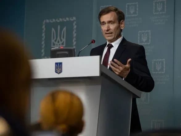 У Зеленського повідомили, коли ВР зможе ухвалити сім законопроектів, які направили до КСУ