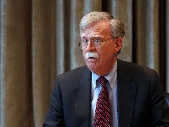 Болтон: ще вчора я пропонував Трампу відставку