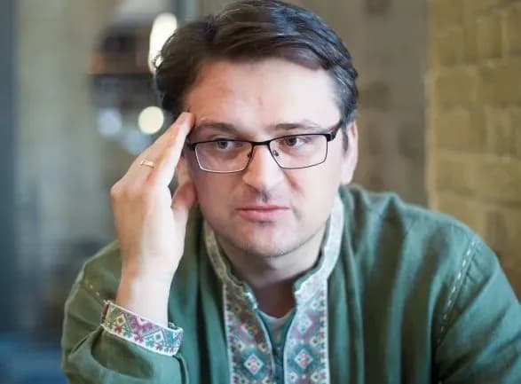 Кулеба обговорив з віцепрезидентом ЄК макрофінансову допомогу Україні