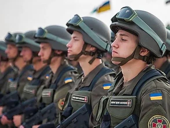 Відносна більшість українців підтримують виведення Нацгвардії з системи МВС – опитування