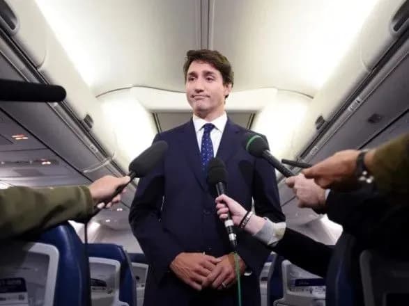 Прем'єр Канади вибачився за фотографію з чорним гримом на обличчі після звинувачень у расизмі