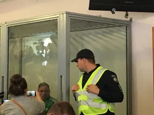 Избрание меры пресечения минеру столичного моста Метро: суд пошел в совещательную