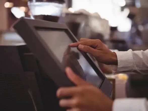 Налоговики: бизнес уже может пользоваться бесплатным сервисом вместо кассовых аппаратов