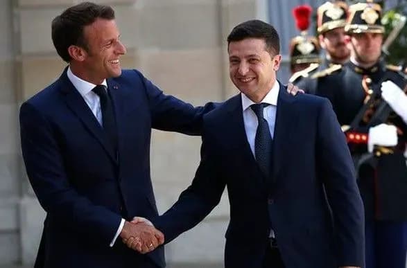 Макрон похвалив Зеленського і Путіна за перші кроки прогресу
