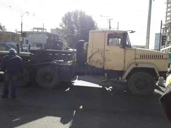 При ДТП у Дніпрі постраждали 11 людей