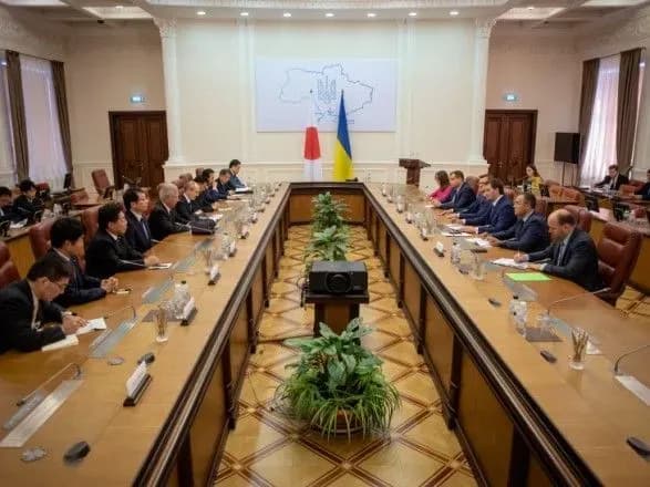 Гончарук закликав Японію інвестувати в Чорнобильську зону відчуження