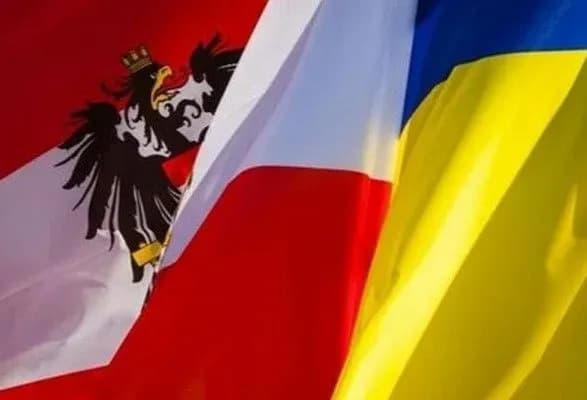 Зеленський привітав Курца із перемогою на парламентських виборах в Австрії