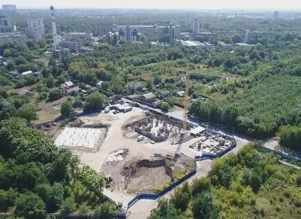 "Київміськбуд" показав хід робіт на ЖК "Абрикосовий"