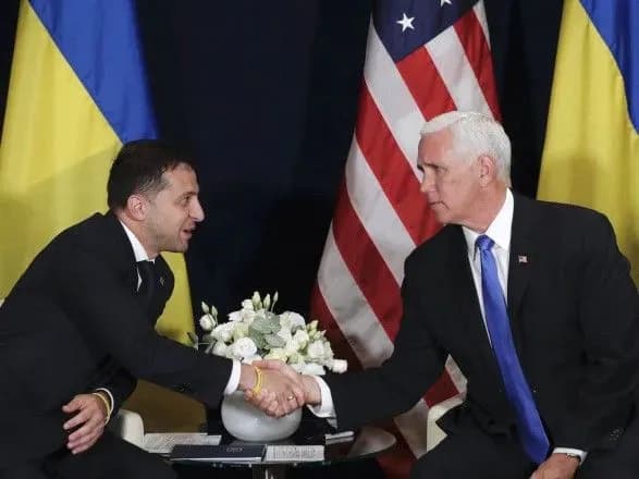 Трамп дав вказівку віце-президенту Пенсу не бути присутнім на інавгурації Зеленського - ЗМІ