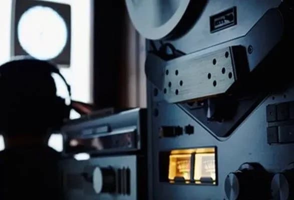 В провластной фракции прослушивания нардепов считают "нормальным процессом"