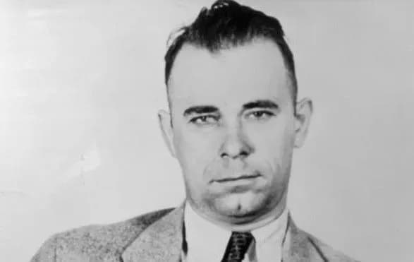 У США розкриють могилу гангстера Джона Діллінджера