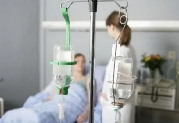 Масове отруєння на весіллі на Буковині: захворіло майже 130 осіб