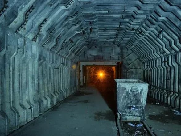 Причина пожара в шахте в Донецкой области еще выясняется