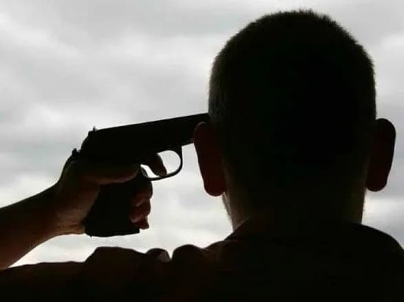 У Рівному під час служби застрелився поліцейський