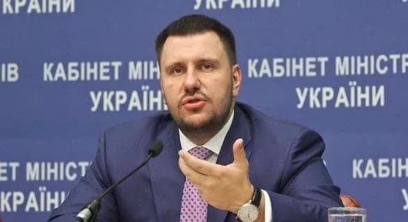 Група компаній з орбіти ексміністра доходів і зборів Клименка намагається зняти арешт з багатомільйонного майна