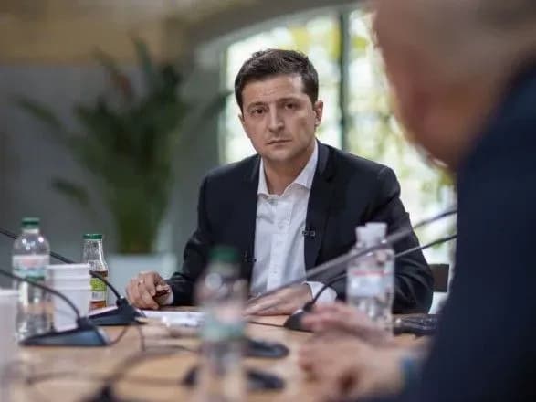 Прес-марафон: Зеленському передали запитання від Балуха