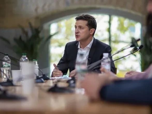 Президент заявив, що може через рік розпустити депутатів “Слуги народу”