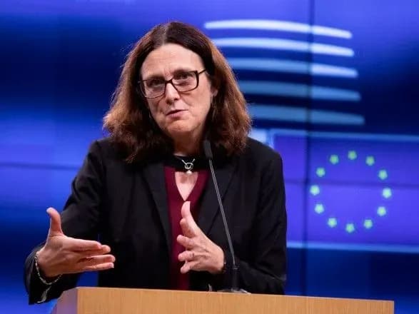 ЕС предупредил США о убытки от введения пошлин