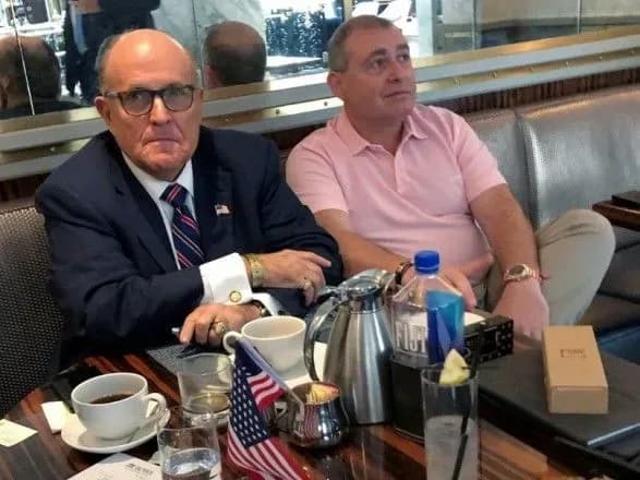Reuters: пов'язаний з адвокатом Трампа Лев Парнас працював на юристів Фірташа