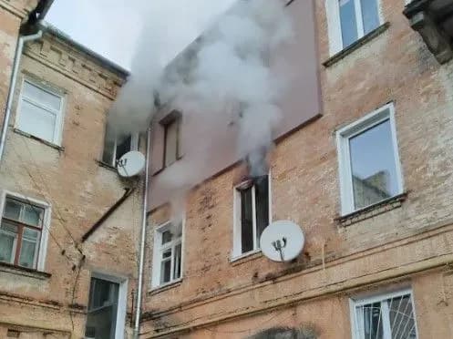 На Волині під час гасіння пожежі врятували шістьох людей, двоє з яких діти