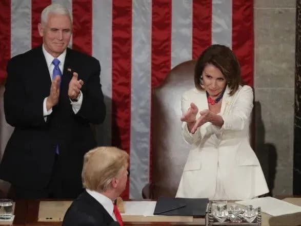 Трамп про Пелосі: вона дуже хвора людина