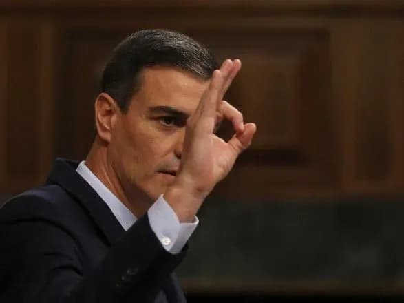 В.о. прем'єра Іспанії готовий "до будь-яких сценаріїв" відповіді Каталонії