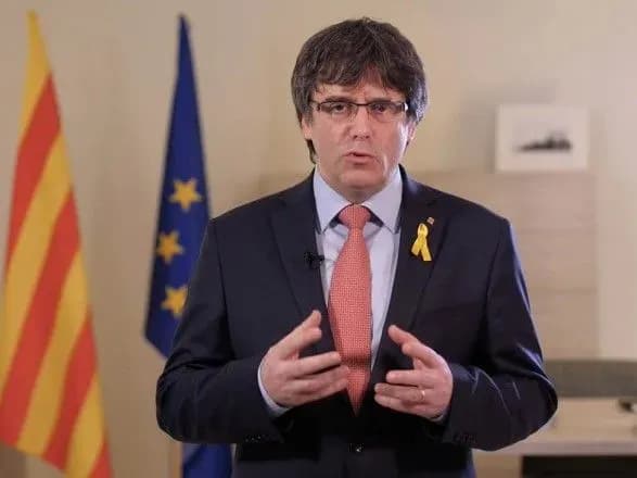 Екс-глава Каталонії Пучдемон добровільно здався бельгійській владі