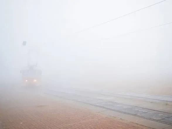 Як у Сайлент Хіллі: кияни діляться фотографіями густого туману