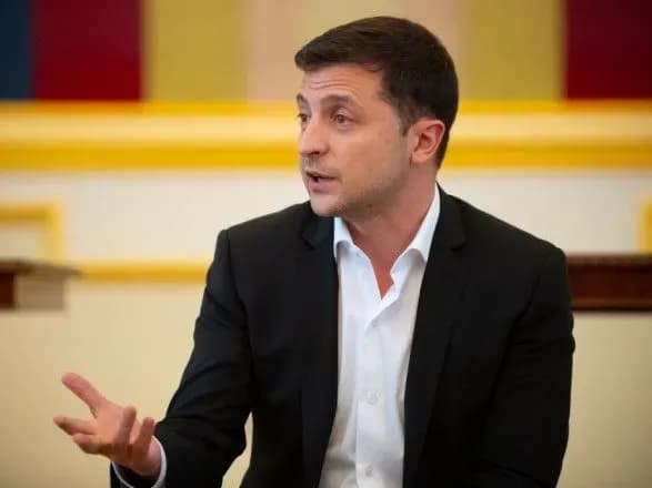 Крим зник з інформаційної повістки ЗМІ - Зеленський