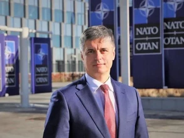 Вільний роумінг та промисловий безвіз: у МЗС назвали плани у співпраці з ЄС