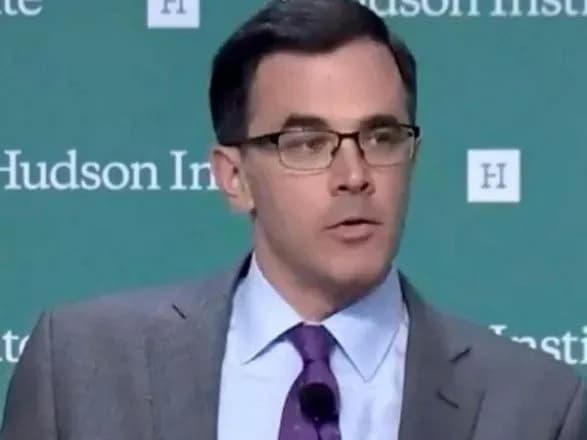 Головний радник Трампа по ЄС та Росії подав у відставку перед дачею свідчень