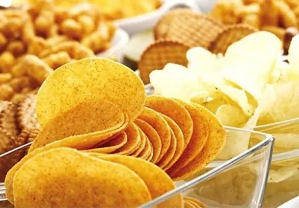 "Продавца" известных снеков и семечек поймали на сотрудничестве со странами под санкциями