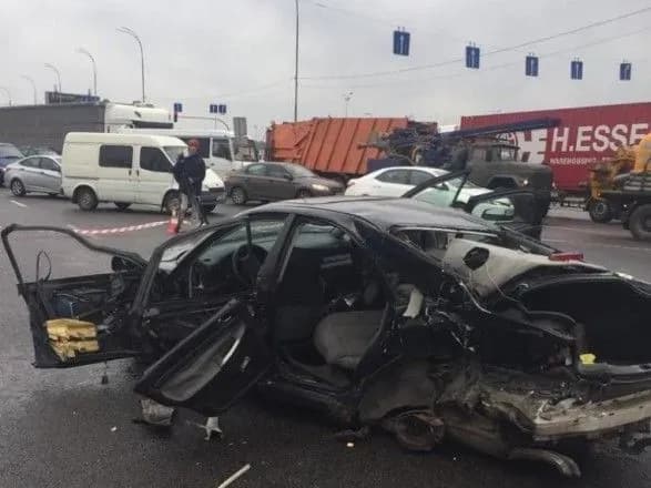 За минулу добу у Києві в ДТП загинуло двоє людей