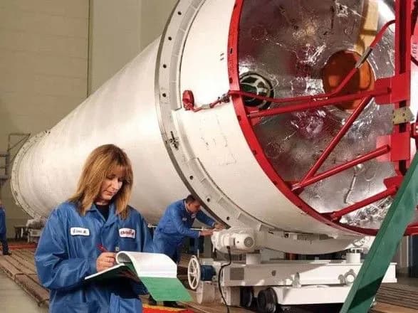 Прем'єр пояснив звільнення голови космічного агентства