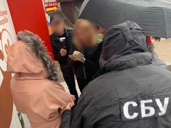 На Вінниччині адвоката впіймали на хабарі в 30 тисяч гривень