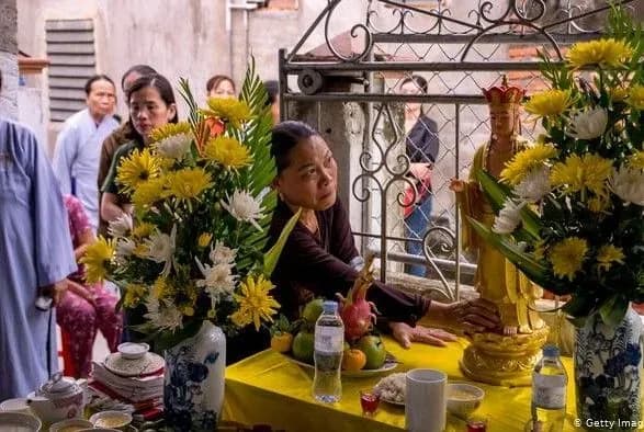 Грузовик с телами в Великобритании: среди жертв 10 подростков