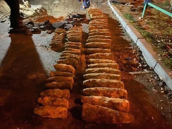 Поблизу Шулявського мосту знайшли склад боєприпасів - КМДА