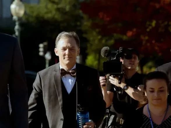 Посадовець Держдепу: Джуліані вів брудну кампанію проти експосла США в Україні Йованович