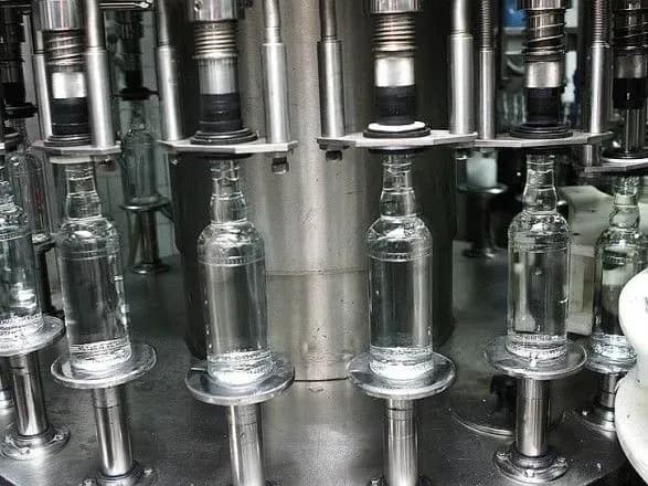 "Спиртовий" законопроект Зеленського не готовий до розгляду у залі