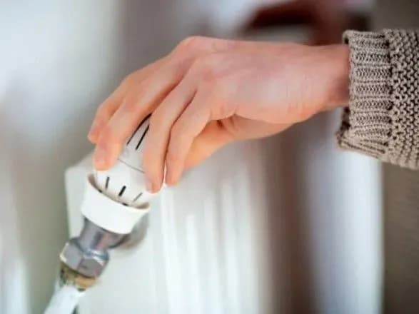 Повністю підключені до опалення лише сім областей України