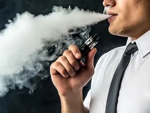 У США підлітку провели подвійну пересадку легенів через паління вейпу